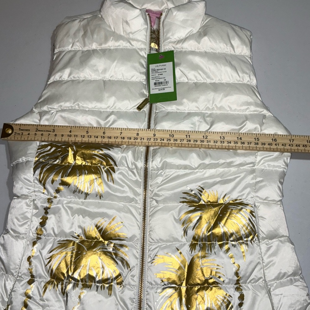 Lilly Pulitzer NWT Layli Masterpiece Puffer Gold Desert Palm Graphic $278 - Picture 8 of 16